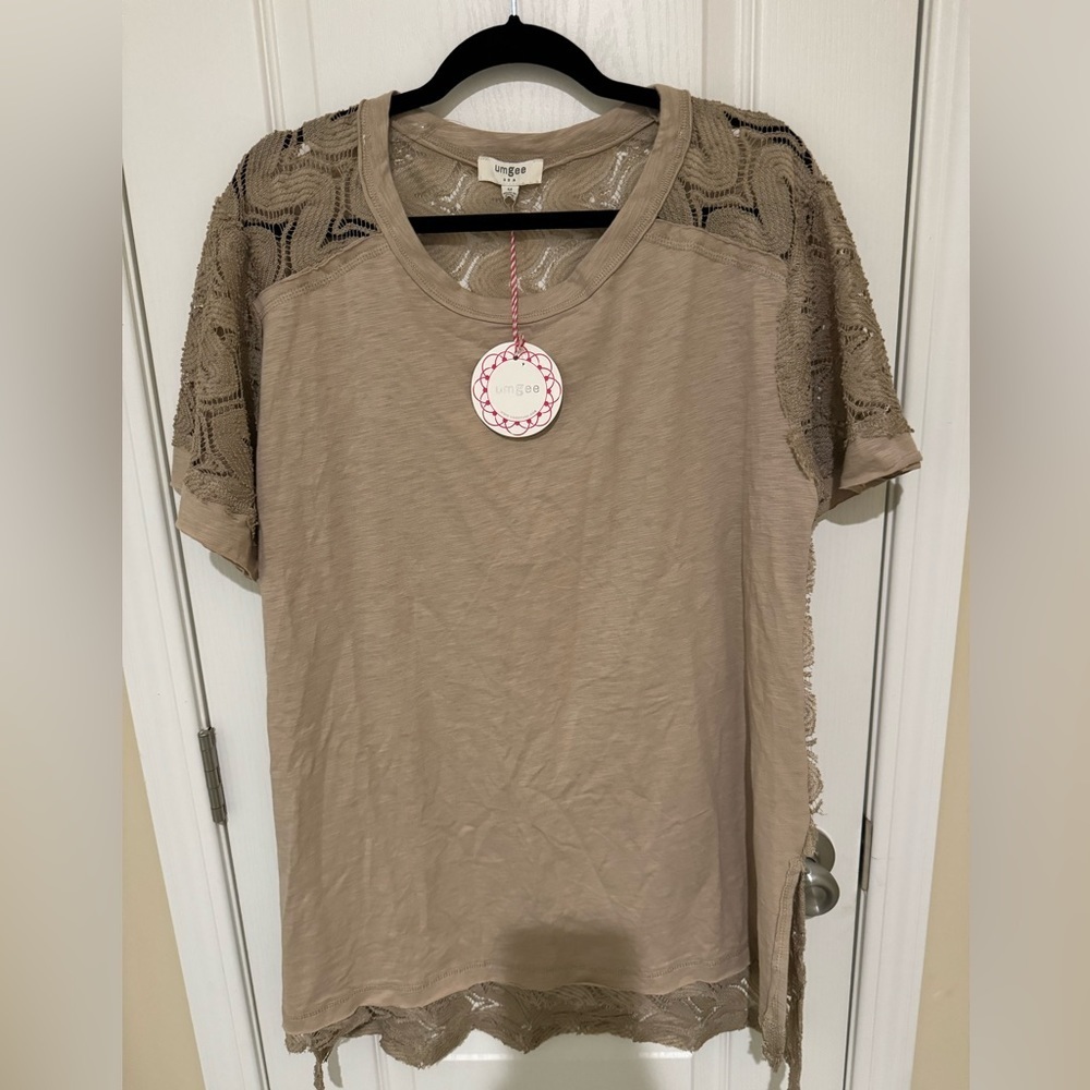 Umgee Lace Detailed Top